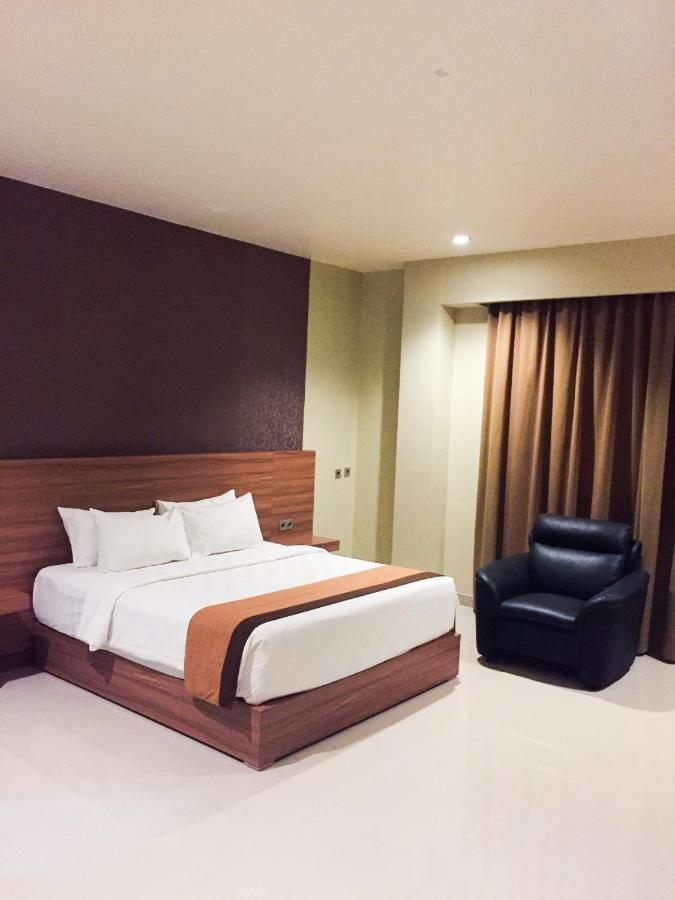 Padadita Beach Hotel Waingapu Zewnętrze zdjęcie