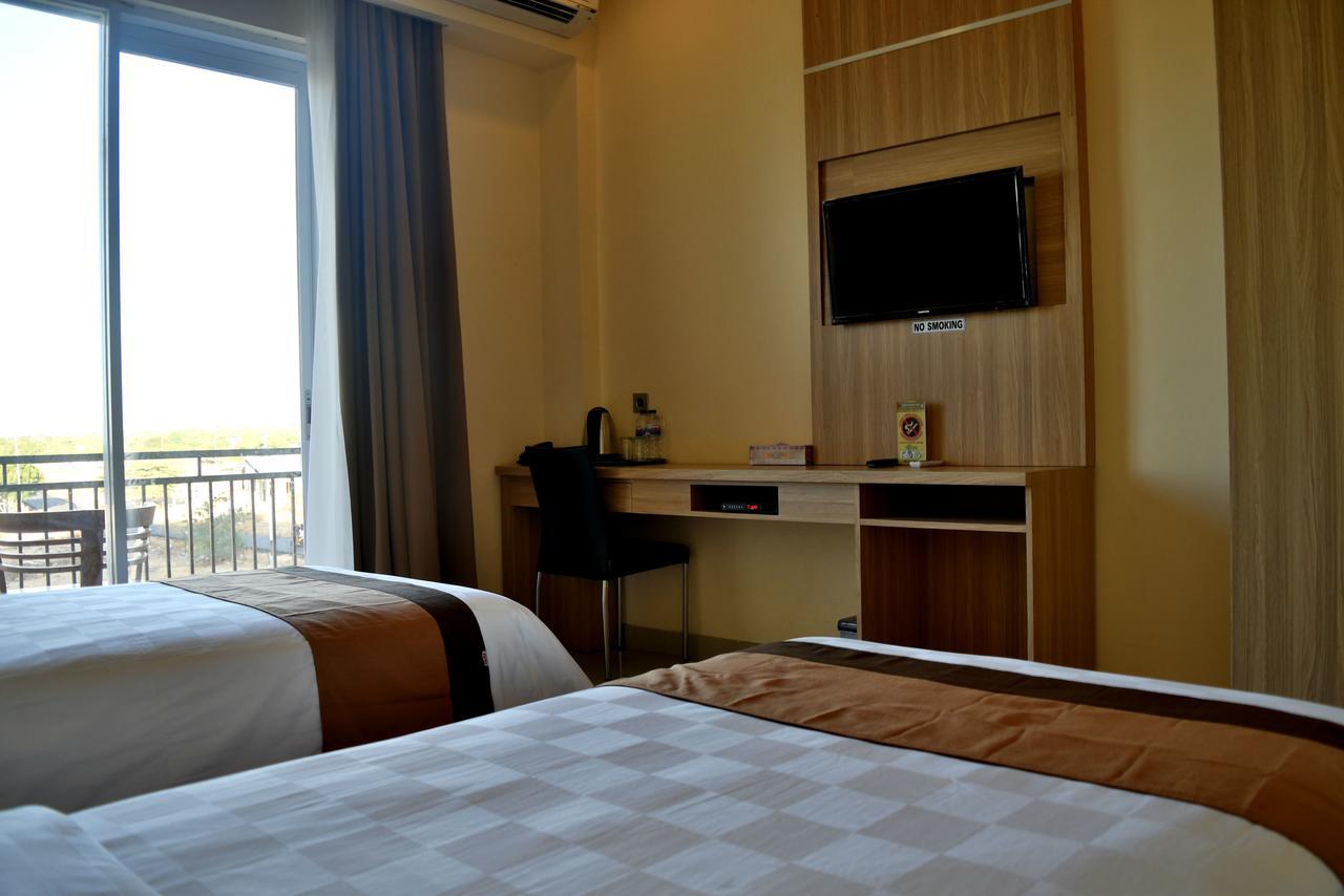 Padadita Beach Hotel Waingapu Zewnętrze zdjęcie