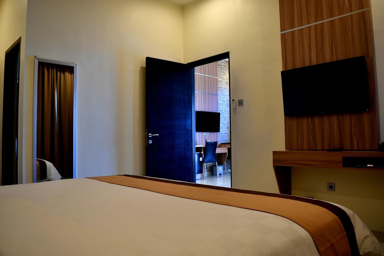 Padadita Beach Hotel Waingapu Zewnętrze zdjęcie
