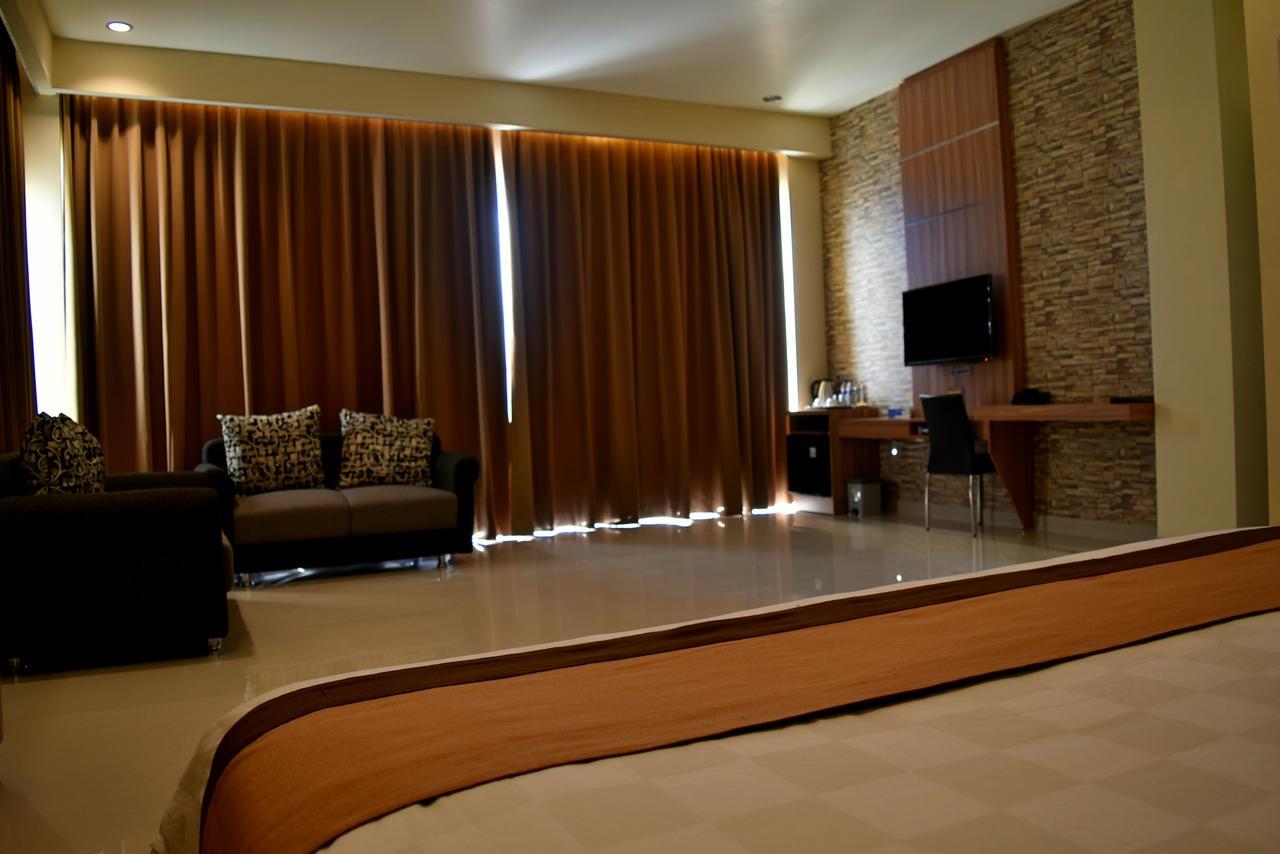 Padadita Beach Hotel Waingapu Zewnętrze zdjęcie