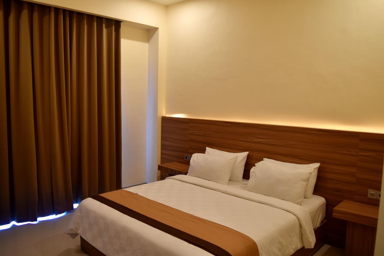 Padadita Beach Hotel Waingapu Zewnętrze zdjęcie